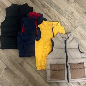 Kids Puffer Vest Bundle 4 pack - Black, Navy, Yellow/Gold, and Tan size 3t